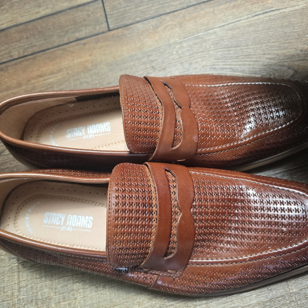 Stacy Adams Brown Leather Loafers with Woven Detail